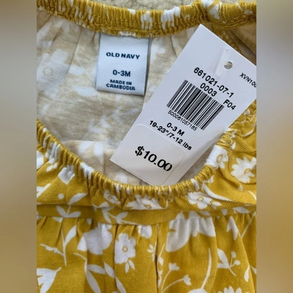 Old Navy 0-3 Month NWT Dress And Jumpsuit Romper Bundle